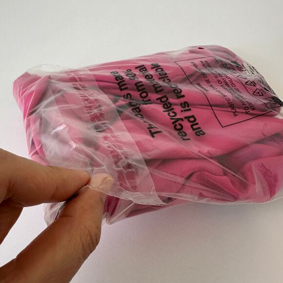 NWT PrettyLittleThing Hot Pink Satin Cowl Neck Ruched Top Size 4 - Picture 9 of 11